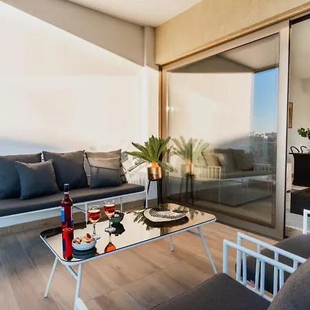 Appartement Spacious Vacation Home Near The Beach In Central Limassol All Yours Limassol