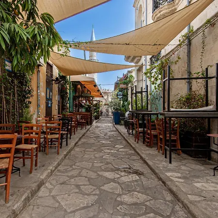 Spacious Vacation Home Near The Beach In Central Limassol All Yours Lejlighed Limassol
